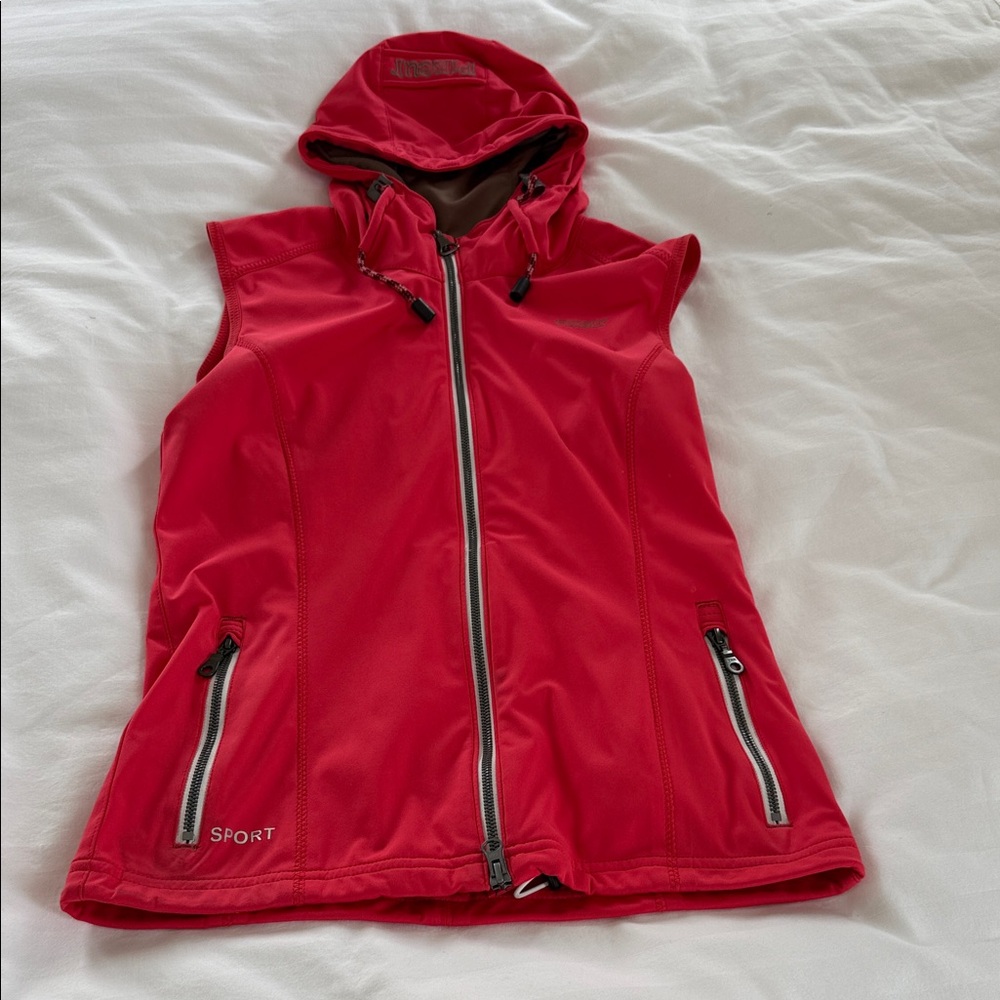 Pikeur Red Sleeveless Women's Jacket